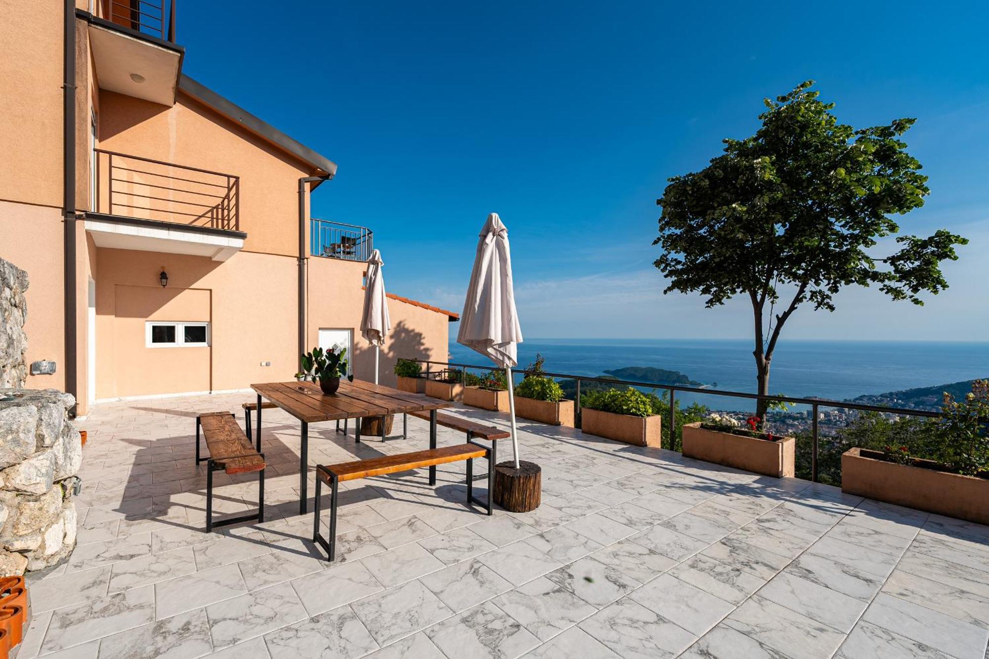 Adriatic Horizonte Villa *
